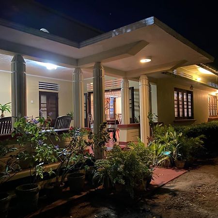 Sujatha Villa Paradise تانجالي المظهر الخارجي الصورة